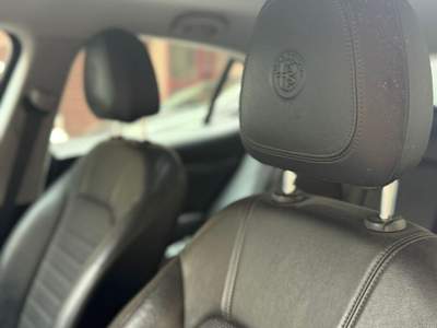 Alfa Romeo Stelvio AT8 RWD Executive Bianco usata Bari