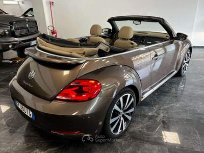 Volkswagen Maggiolino Cabrio 1.4 TSI Sport Marrone usata Villa Carcina