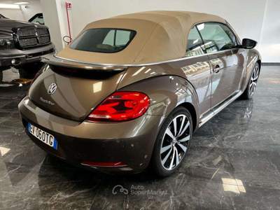 Volkswagen Maggiolino Cabrio 1.4 TSI Sport Marrone usata Villa Carcina