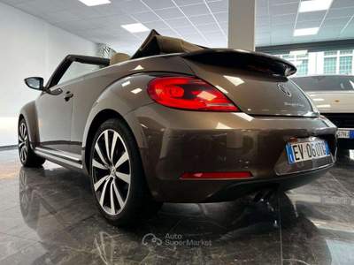 Volkswagen Maggiolino Cabrio 1.4 TSI Sport Marrone usata Villa Carcina