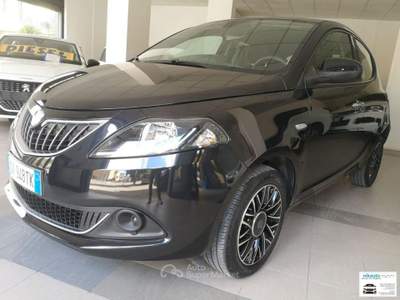 Lancia Ypsilon 1.0 FireFly 5p.S&S Hyb. Sil. Pl. Nero usata Canicattì