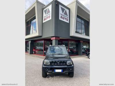 Suzuki Jimny Jimny 1.3 4WD JLX GANCIO TRAINO Nero usata Scurelle