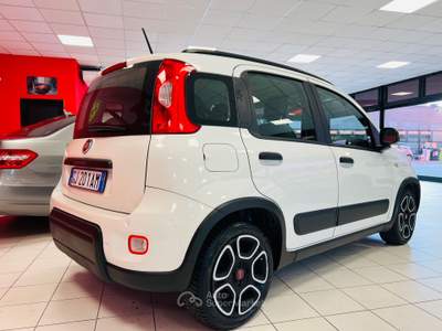Fiat Panda *FIREFLY*HYBRID*NEOPATENTATI*UNIPRO*TAGLIANDI UFF* Bianco usata Occhiobello