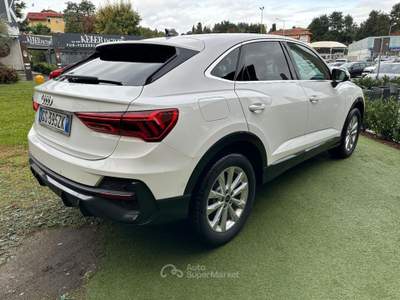 Audi Q3 SPORTBACK 45 TFSI E S tronic Business Plus 10000KM Bianco usata Curno