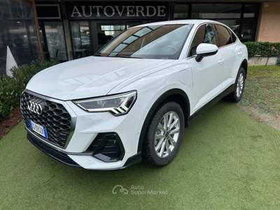 Audi Q3 SPORTBACK 45 TFSI E S tronic Business Plus 10000KM Bianco usata Curno