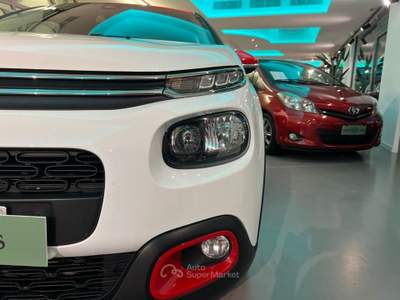 Citroen C3 1.2 puretech Feel 82cv neopatentati Arancione usata Jesolo