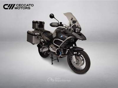 BMW Serie 5 518i Adventure Abs my10 usata Padova