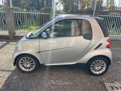 Smart ForTwo 1000 52 kW coupé pure Grigio usata Caronno Pertusella