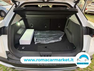 Omoda 9 Superhybrid 1.5 tgdi hev Premium auto NUOVA Bianco usata Roma