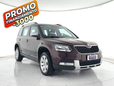 Skoda Yeti Yeti 2.0 tdi elegance 4x4 140cv x commercianti+tetto panoramico Lilla usata Ghedi
