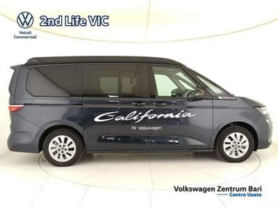 Volkswagen Transporter California Beach5 110TDI Aut Nero usata Bari