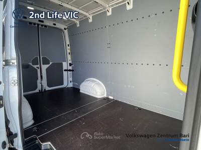 Volkswagen Crafter 30 2.0 tdi 140cv l3h3 logistic my19 Bianco usata Bari