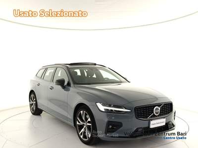Volvo V60 2.0 b4 ultimate dark auto Grigio usata Bari