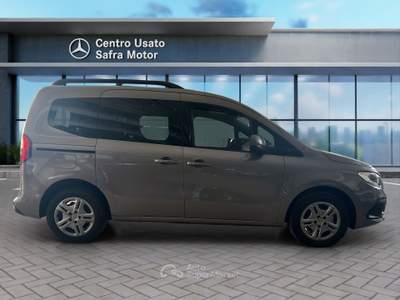 Mercedes-Benz Classe T T 180d Sport Long Aut. Grigio usata Rende
