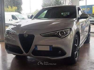 Alfa Romeo Stelvio Stelvio 2020 2.2 t Sprint Q4 190cv auto Argento usata San Vendemiano