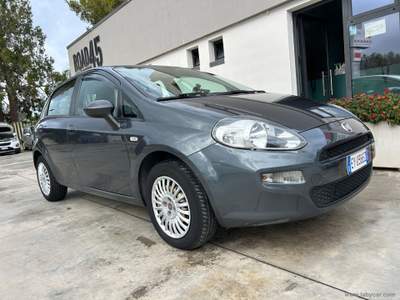 Fiat Punto Punto 1.4 8V 5p. Easypower Lounge Grigio usata Mesagne