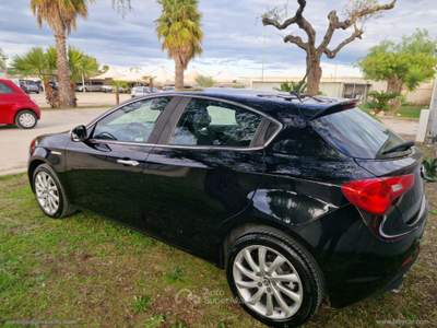 Alfa Romeo Giulietta Giulietta 1.6 JTDm 120 CV Super Nero usata Latiano