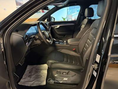 Volkswagen Touareg 3.0 V6 TDI 4MOTION R-Line GANCIO MATRIX IQ Pro Max Nero usata Chiusa
