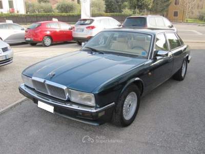 Jaguar XJ 3.2 cat automatic Verde usata SAN PIETRO IN CARIANO