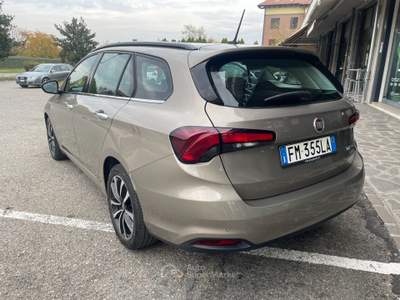Fiat Tipo Mjt S&S SW Business IVA ESPOSTA Beige usata Casalgrande