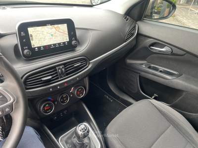 Fiat Tipo Mjt S&S SW Business IVA ESPOSTA Beige usata Casalgrande