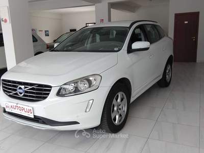 Volvo XC60 SINONIMO DI SICUREZZA ED ELEGANZA Bianco usata Palmi