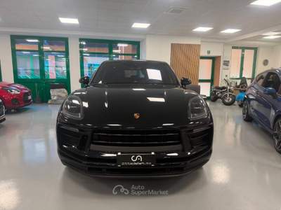 Porsche Macan 2.0 265cv pdk Nero usata Novara