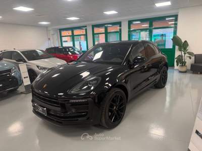 Porsche Macan 2.0 265cv pdk Nero usata Novara