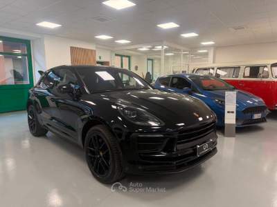 Porsche Macan 2.0 265cv pdk Nero usata Novara