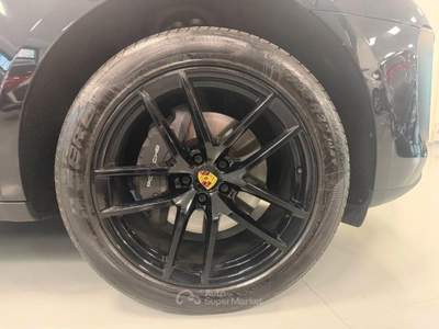 Porsche Macan 2.0 265cv pdk Nero usata Novara