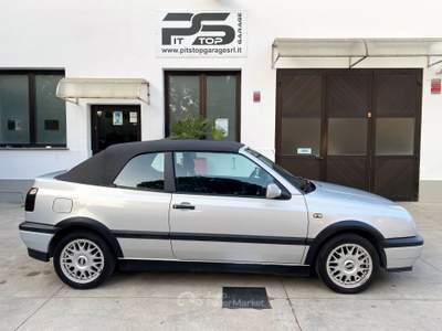 Volkswagen Golf Golf III Cabrio 1.6 101cv - Storica Argento usata Seregno