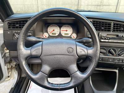 Volkswagen Golf Golf III Cabrio 1.6 101cv - Storica Argento usata Seregno