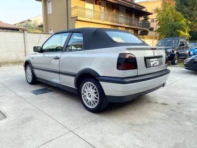 Volkswagen Golf Golf III Cabrio 1.6 101cv - Storica Argento usata Seregno