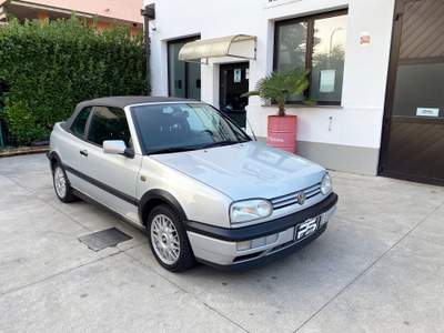 Volkswagen Golf Golf III Cabrio 1.6 101cv - Storica Argento usata Seregno