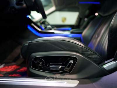 Audi A8 3.0 quattro tiptronic Nero usata Mottola