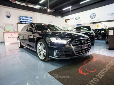 Audi A8 3.0 quattro tiptronic Nero usata Mottola