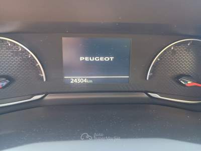 Peugeot 208 1.2 100cv 5 porte Style Giallo usata Monopoli