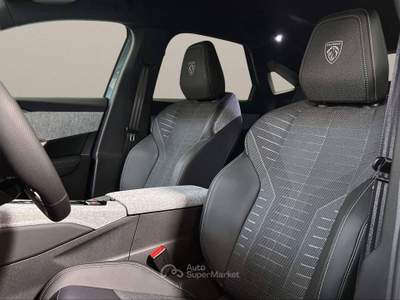 Peugeot 3008 Hybrid 145 e-DCS6 GT Blu/Azzurro usata Fara Gera d'Adda
