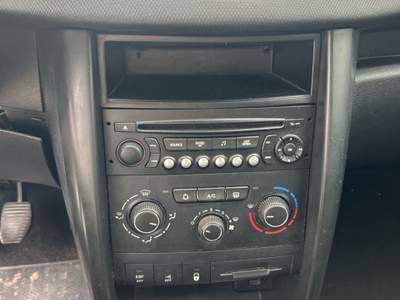 Peugeot 207 + 12 mesi garanzia E5 versione 200 anni di pegueto Bianco usata Tivoli