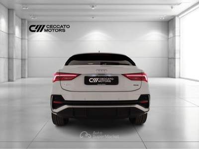 Audi Q3 35 2.0 TDI S line Edition Quattro S tronic Bianco usata Padova