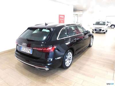 Audi A4 AUDI A4 Avant 30 TDI MHEV 136CV S tr. Business Adv Nero usata Isola del Liri