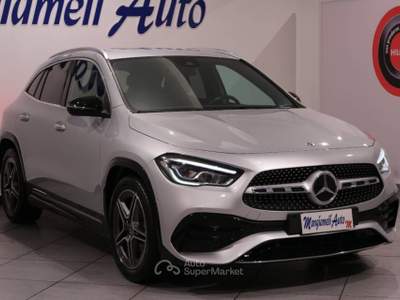 Mercedes-Benz GLA 200 d Premium 4matic auto Argento usata Carlentini