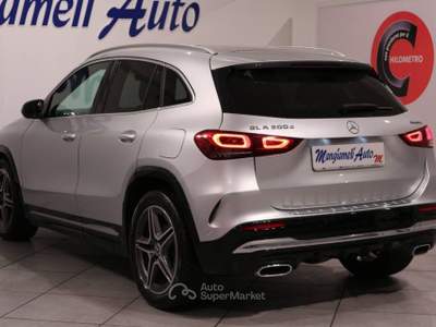 Mercedes-Benz GLA 200 d Premium 4matic auto Argento usata Carlentini