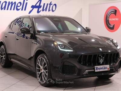 Maserati Grecale 2.0 mhev Modena 330cv auto Nero usata Carlentini