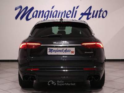 Maserati Grecale 2.0 mhev Modena 330cv auto Nero usata Carlentini