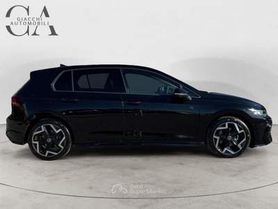 Volkswagen Golf 2.0 tdi R-Line 150cv dsg usata Rovigo