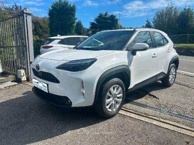 Toyota Yaris Cross Yaris Cross 1.5 Hybrid 5p. E-CVT Active Bianco usata Bisuschio