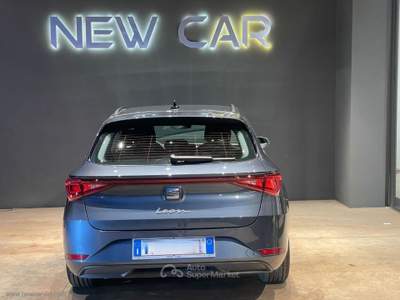 Seat Leon Leon ST 1.5 eTSI 150CV DSG Business Grigio usata Reggio di Calabria