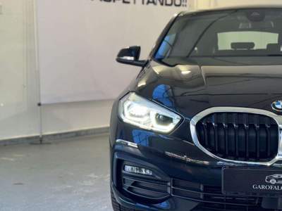 BMW Serie 1 120i 120 120i Advantage 5p auto Nero usata Carugate