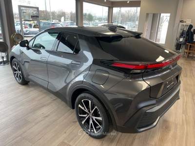 Toyota C-HR 2.0 PHEV Trend Bianco usata Scandiano